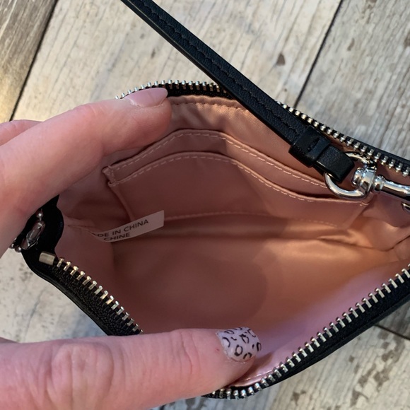 COACH purse wristlet - Picture 4 of 4